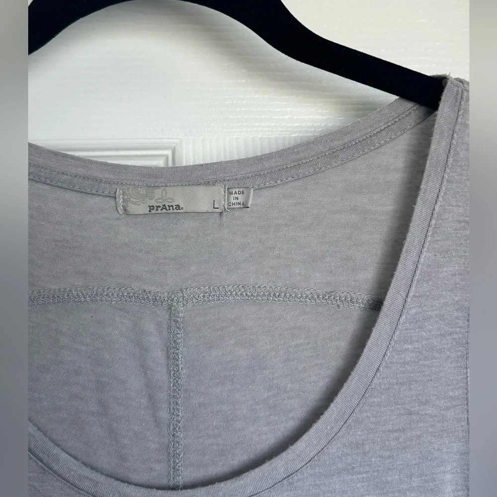 Prana Foundation Tank - Picture 2 of 3